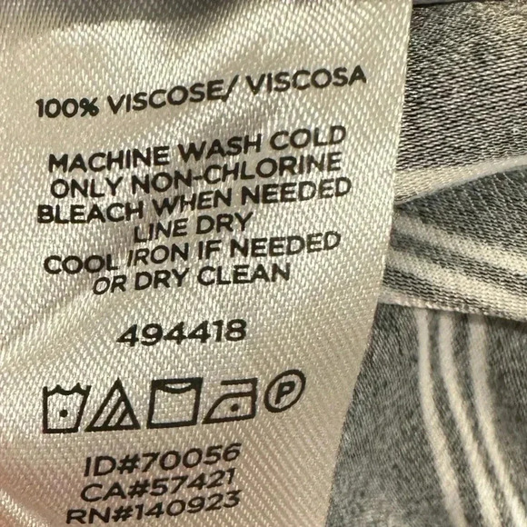 Ann Taylor LOFT Wide Leg Cropped Pants City Chic Striped Black White Small - Picture 7 of 10